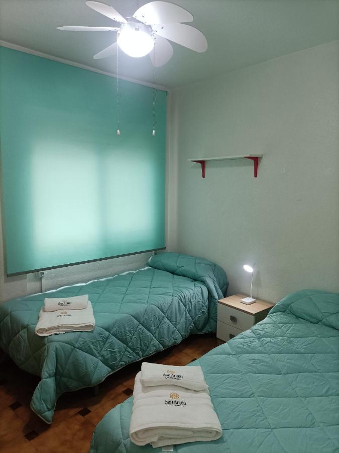 Apartamentos San Anton 2 Kordoba Bagian luar foto