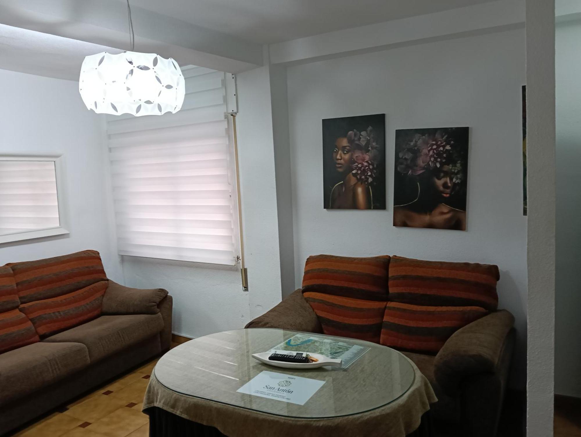 Apartamentos San Anton 2 Kordoba Bagian luar foto